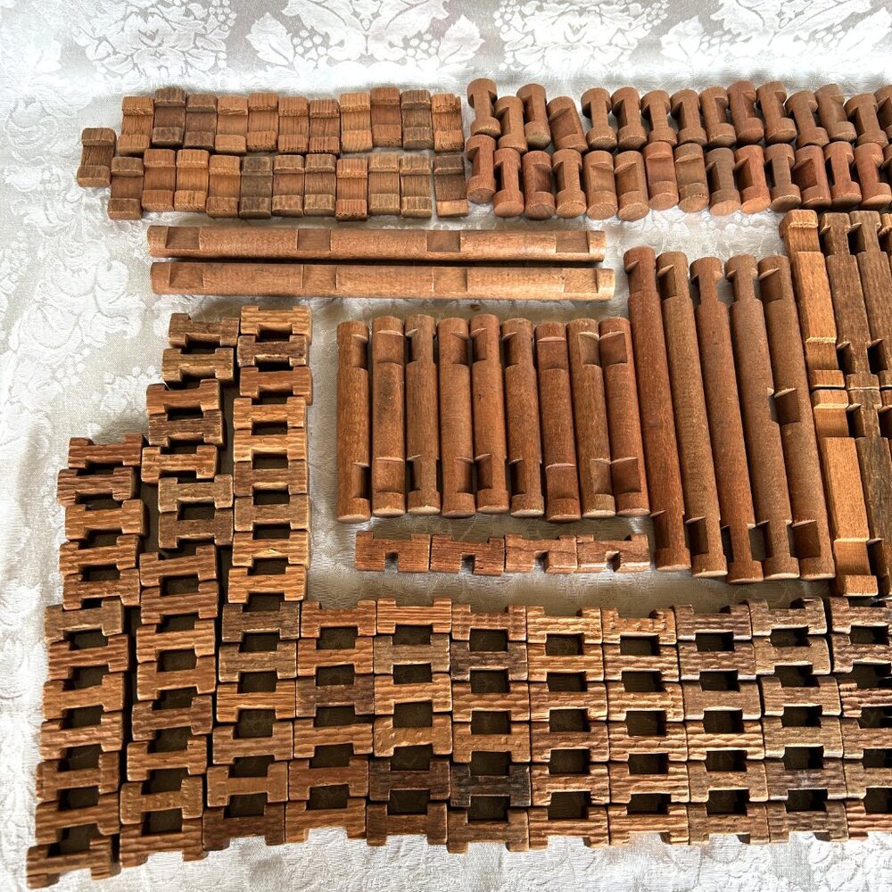 Vintage Licoln Log Toys 230 pc - Picture 2 of 6
